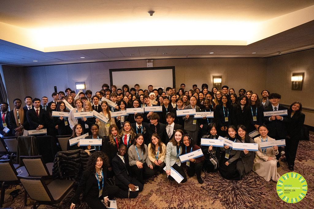 GMUN New York 2026 참가 학생들의 위원회 단체 사진